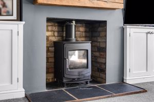 Photo 15- click for photo gallery